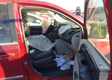 2014 Chrysler Town & Country Touring from USA, damaged, VIN 2C4RC1BG9ER131729